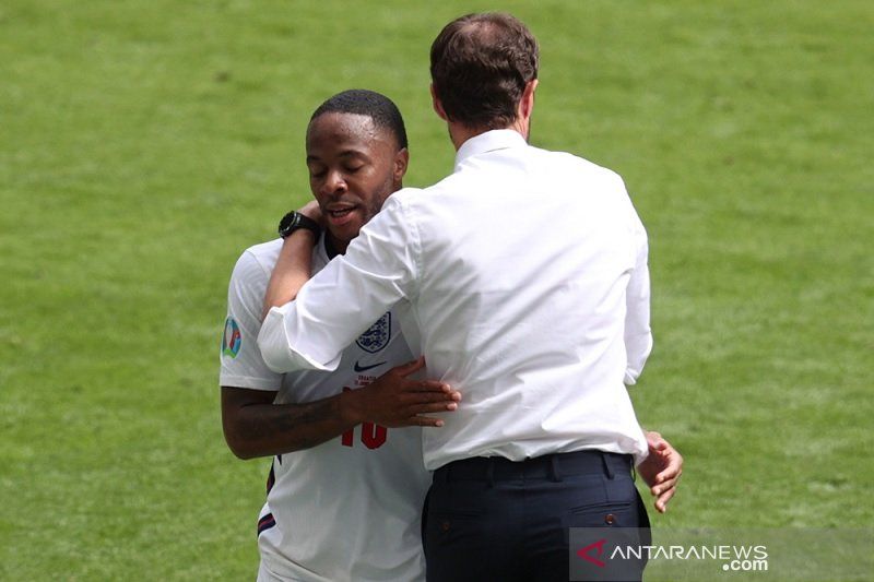 20210614-southgate-sterling