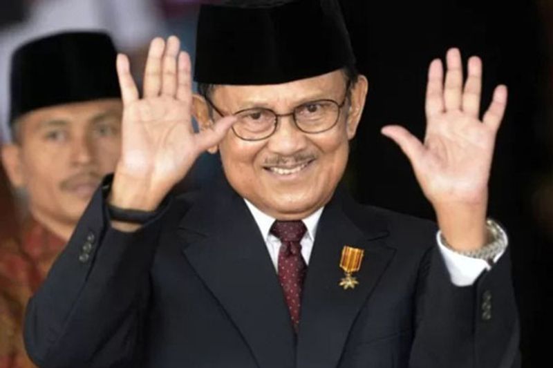 habibie-antara-sigid-kurniawan