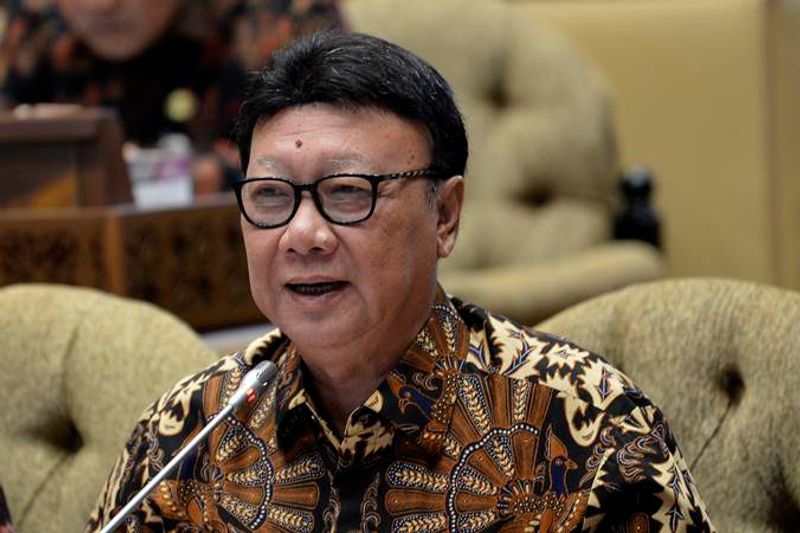 menteri200619