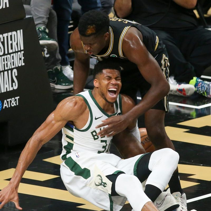 giannis-antetokounmpo-(si com)