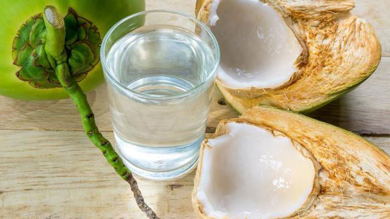 kelapa muda