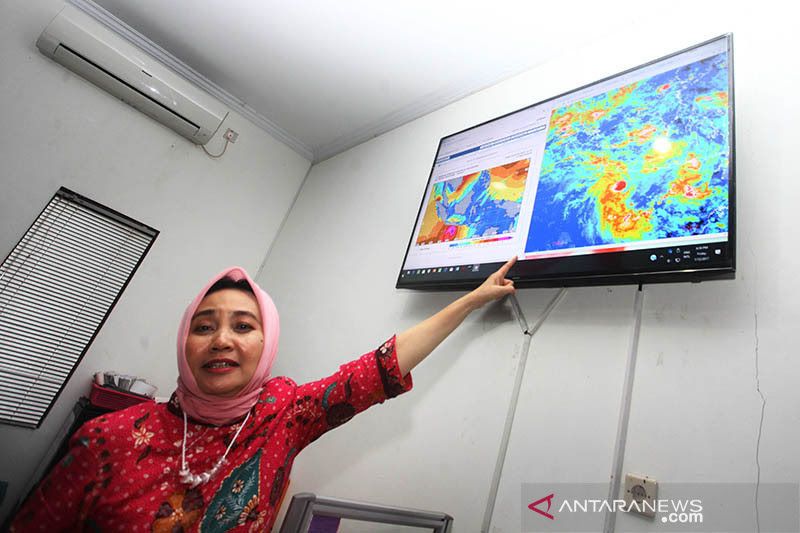 Pemantauan-Siklon-Dahlia-011217-AFA-3