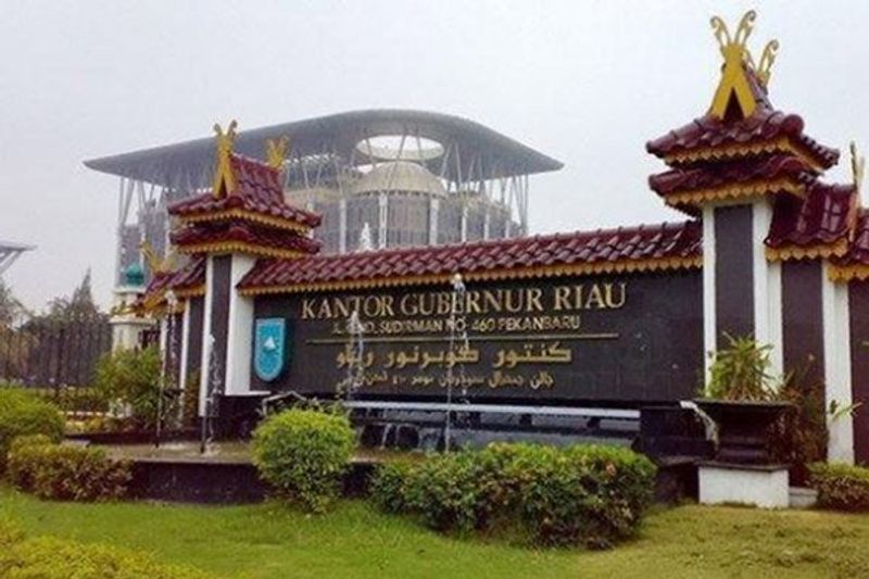 kantor gubernur riau