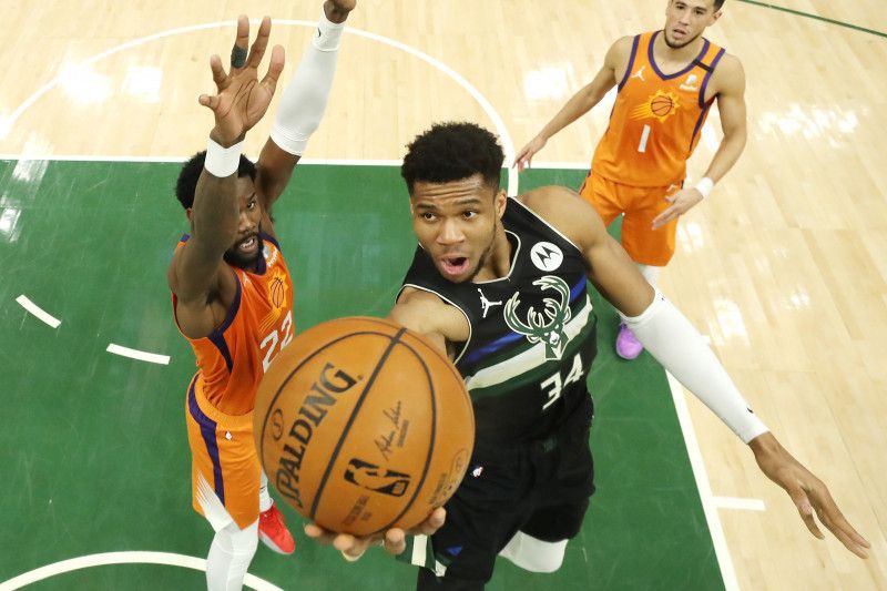 Antetokounmpo