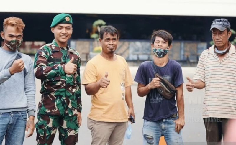 tukang bangunan
