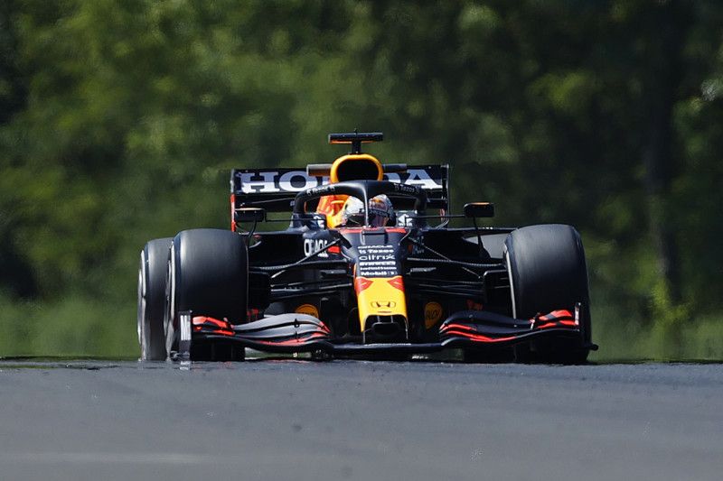 2021-07-30T094903Z_689979941_SP1EH7U0R9O4I_RTRMADP_3_MOTOR-F1-HUNGARY