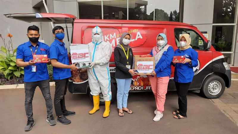 PT Elite Berkah Cakrawala (PT EBC) Donasi Ayam Geprek Jameela selama 7 hari un