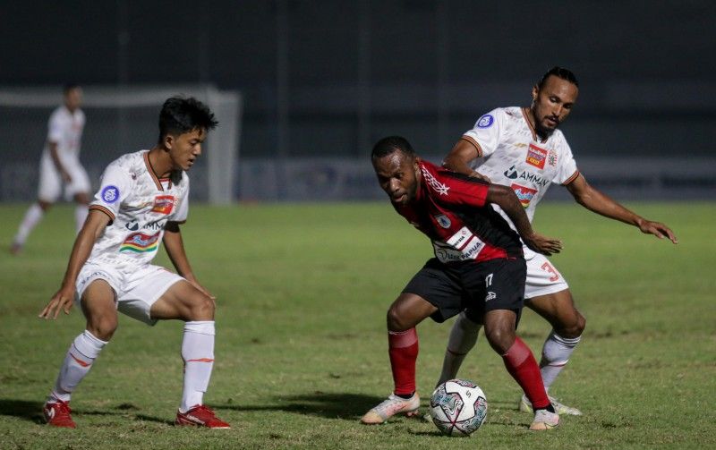 Persija-Jakarta-Imbang-Lawan-Persipura-Jayapura