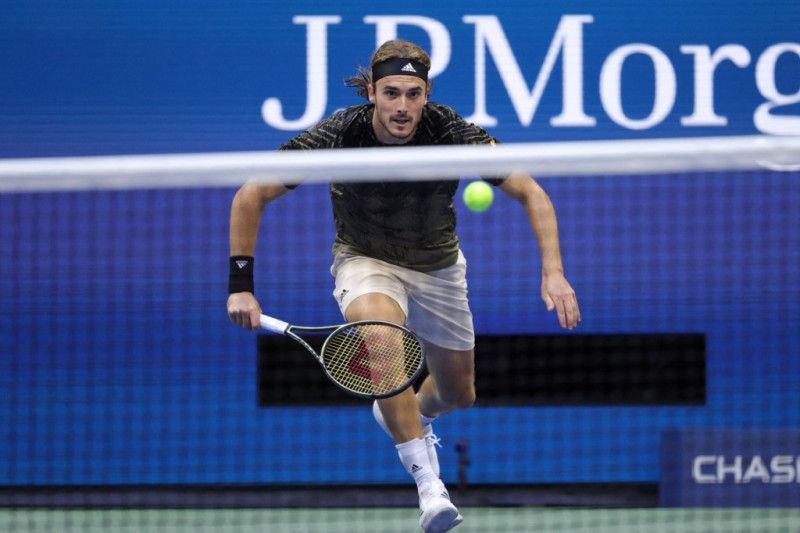 Tsitsipas