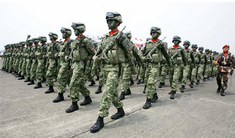 Melihat Kembali Sejarah Singkat Perjalanan Terbentuknya TNI