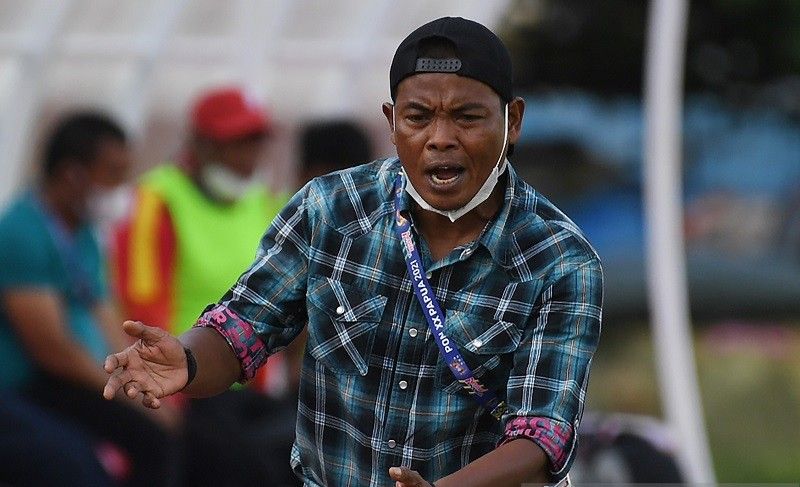 pelatih sumut - colly-misrun