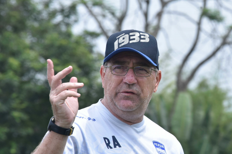 robert albert1