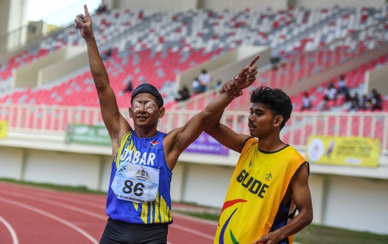 final-lari-100-m-putra-klasifikasi-t peparnas