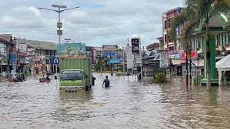 banjir sintang kalimantan