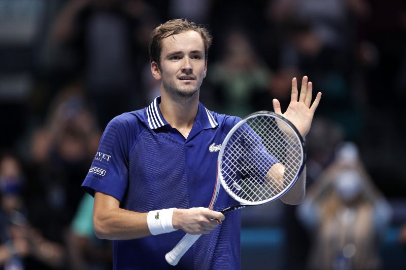 2021-11-16T164715Z_1_LYNXMPEHAF0VE_RTROPTP_4_TENNIS-ATPFINALS