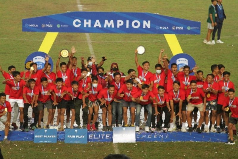 bali united U-18