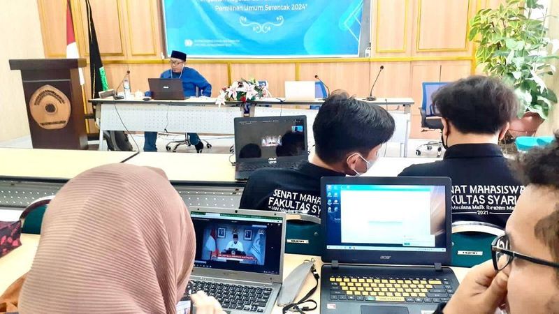 berita-20211126_113347-