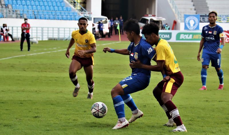 persiba-vs-vek-waropen