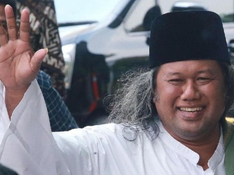 gus muwafiq