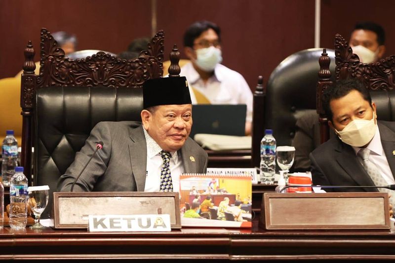 berita-20211217_175016-