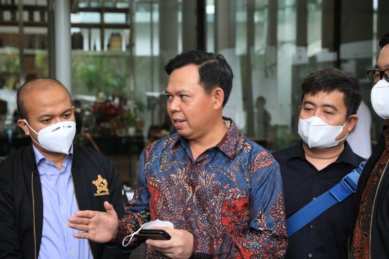 berita-20211229_140503-