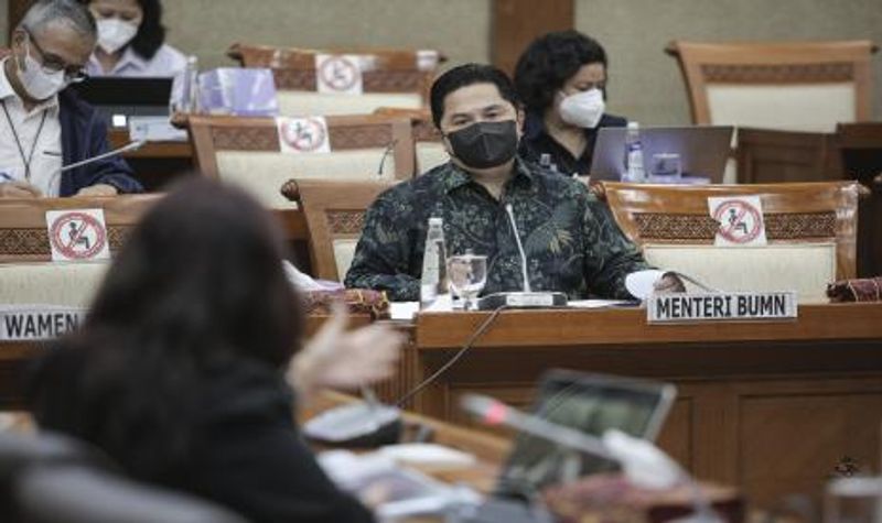 menteri-bumn-erick-thohir-mengikuti-rapat-kerja-dengan-komisi_210830194944-855