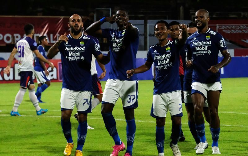 persib-melawan-persita1