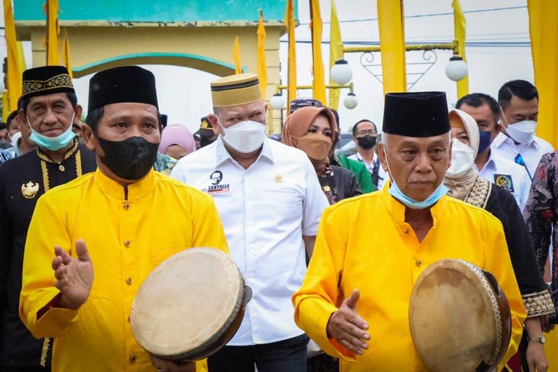 ketua-dpd-ri-tegaskan-kunjungi-kerajaan-bukan-cari-gelar-tapi-tugas-konstitusi-2