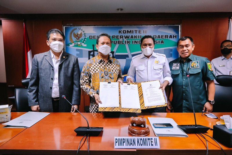berita-20220118_215845-