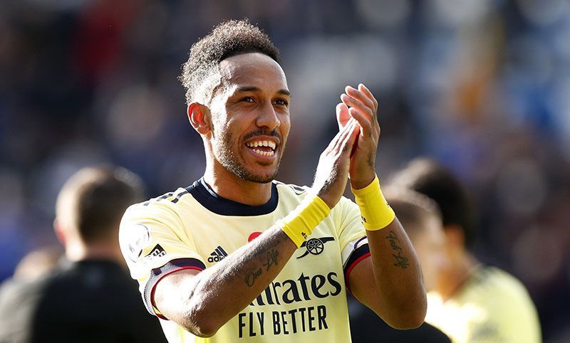 Aubameyang 8