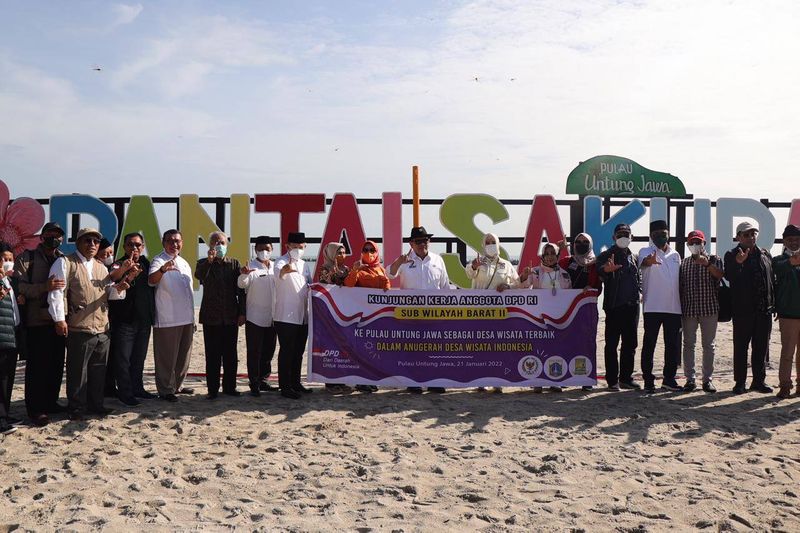 berita-20220121_225944-
