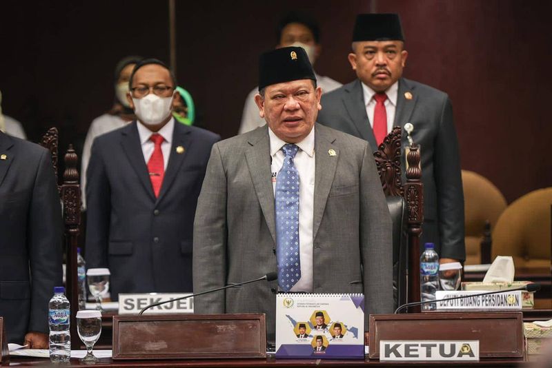 berita-20220122_213220-