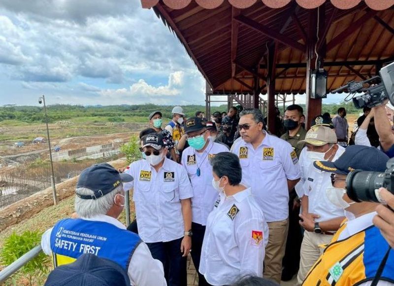 1643356460_tinjau_lokasi_ikn_pimpinan_mpr_nusantara_harus_menjadi_kekuatan_baru_