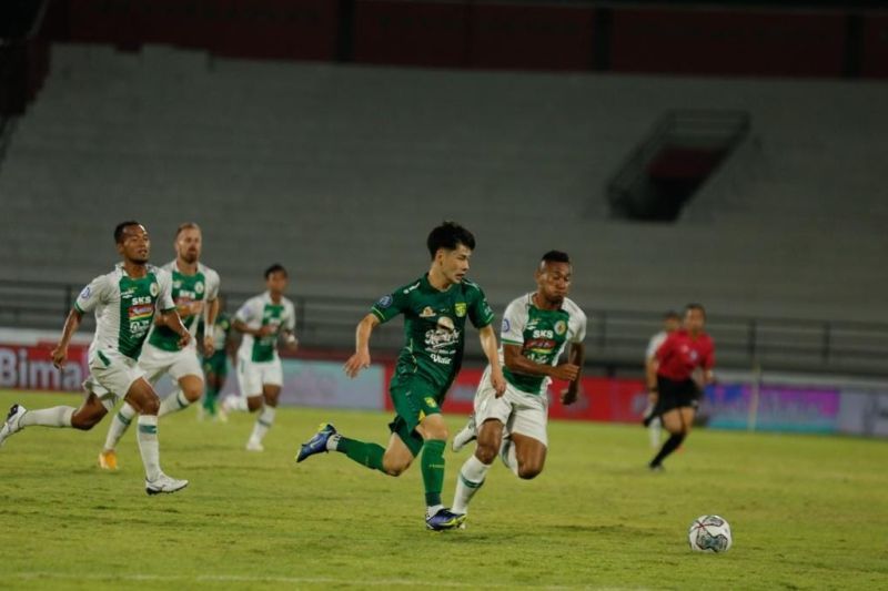 persebaya vs pss