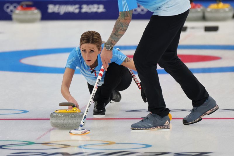 CURLING