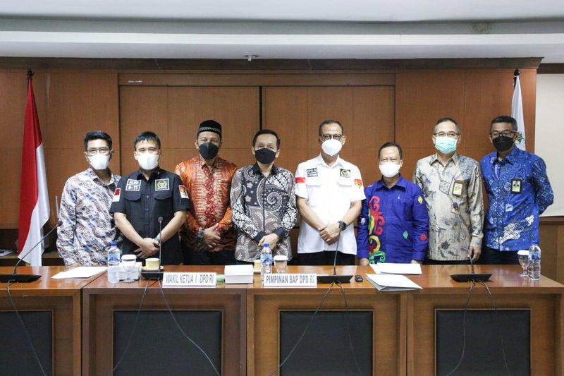 berita-20220202_220706-