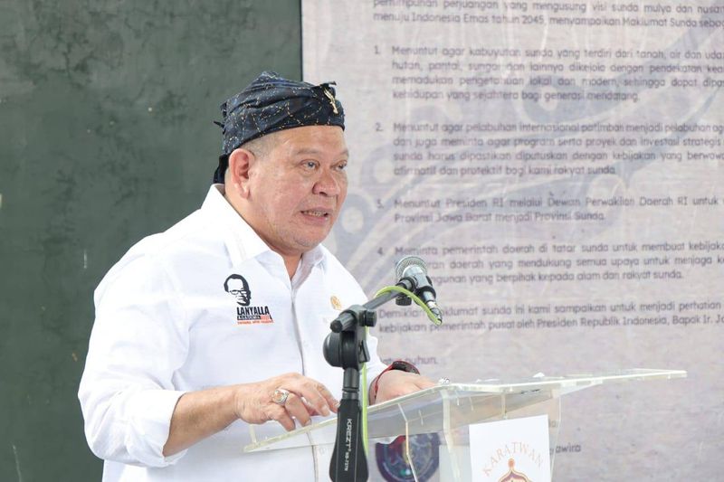 berita-20220202_220911-