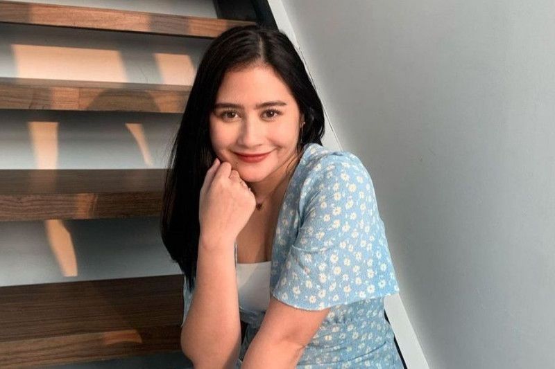 prilly1