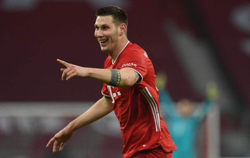 Niklas Sule1