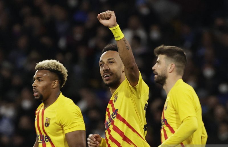 2022-02-24T212330Z_256816132_UP1EI2O1NF0G9_RTRMADP_3_SOCCER-EUROPA-NAP-FCB-REPOR