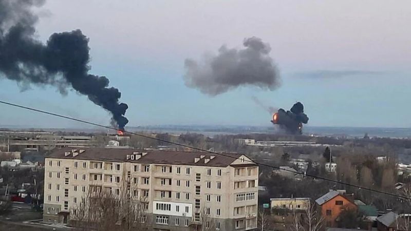 Pemerintah Ukraina Larang Warga Sipil Untuk Pergi ]