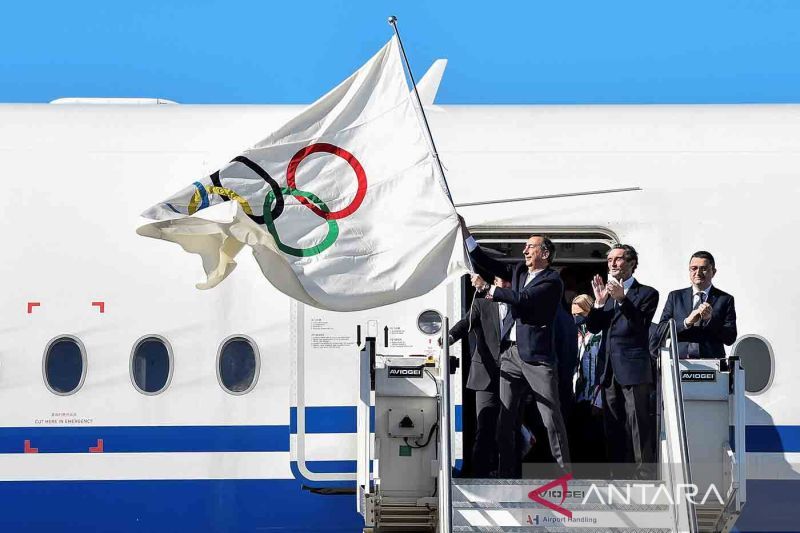 2022-02-21T113434Z_1090235815_RC2BOS9JA7AC_RTRMADP_3_OLYMPICS-2026-ITALY