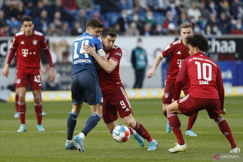 2022-03-12T163950Z_1006991085_UP1EI3C1AACH6_RTRMADP_3_SOCCER-GERMANY-TSG-BAY-REP