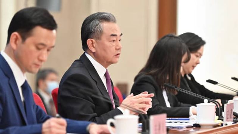 wang yi