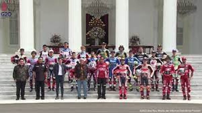 presiden jokowi motogp