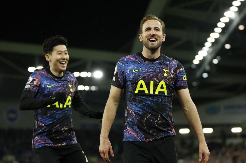 2022-03-16T205138Z_1130224884_UP1EI3G1LY1P0_RTRMADP_3_SOCCER-ENGLAND-BRH-TOT-REP