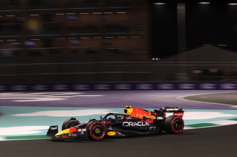 2022-03-26T194722Z_671212573_UP1EI3Q1IYVPC_RTRMADP_3_MOTOR-F1-SAUDI