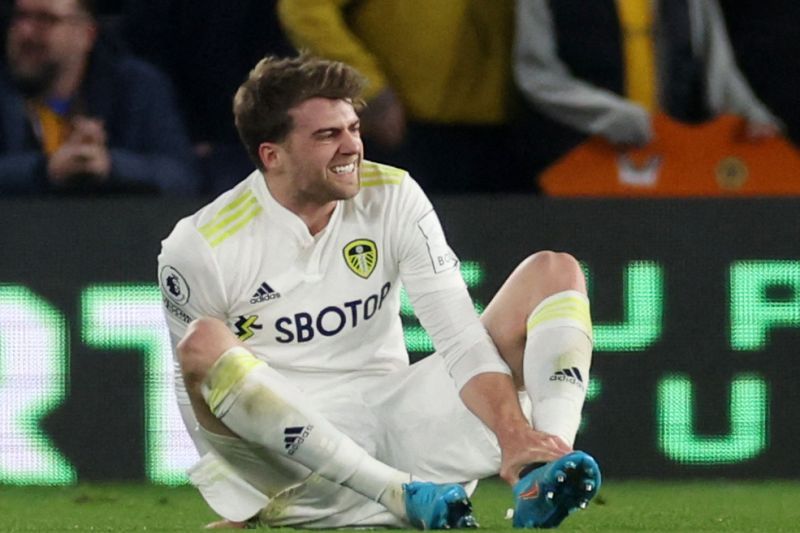 2022-03-18T202632Z_196753914_UP1EI3I1KS6IX_RTRMADP_3_SOCCER-ENGLAND-WLV-LEE-REPO