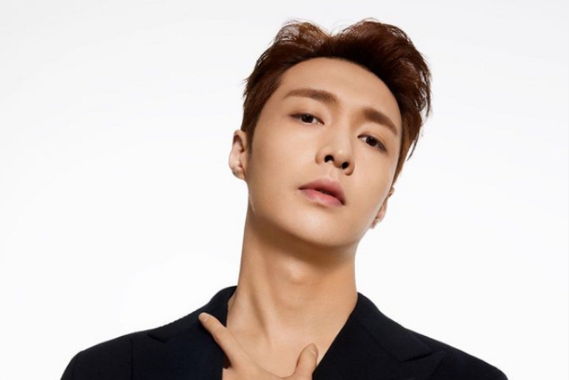 EXO Ulang Tahun ke 10, Lay EXO Tidak Perpanjang Kontrak Dengan SM Entertainment