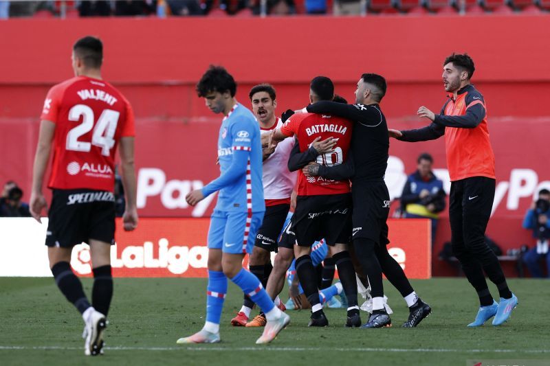 2022-04-09T163533Z_708706274_UP1EI491A363V_RTRMADP_3_SOCCER-SPAIN-RCD-ATM-REPORT